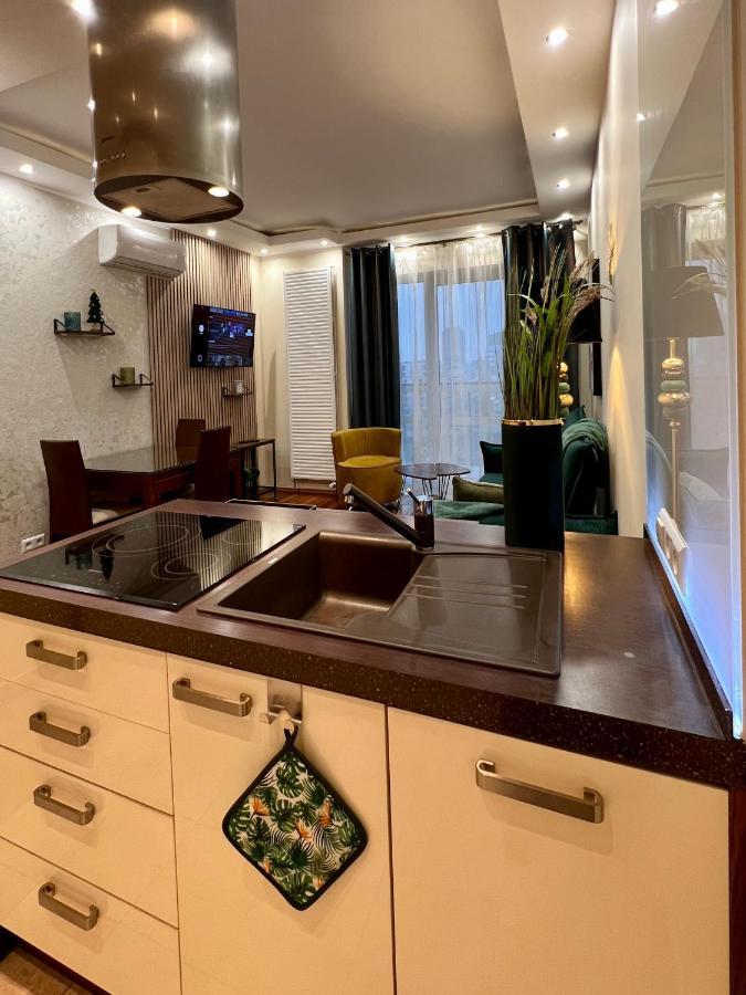 바르샤바 Platinum Tower Green Star Apart 아파트 외부 사진
